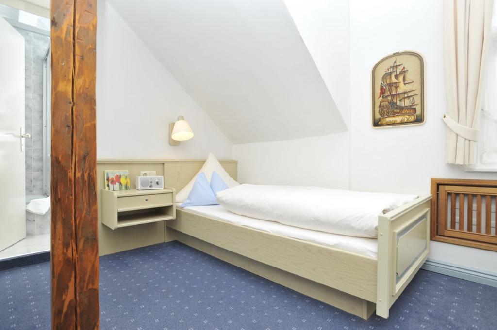 Hotel Friesenhof Веннингштедт Номер фото